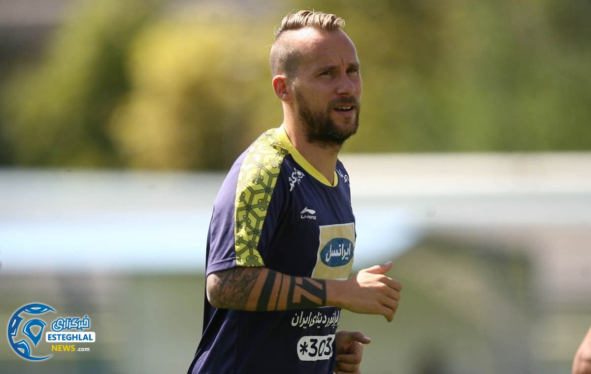 تمرین استقلال