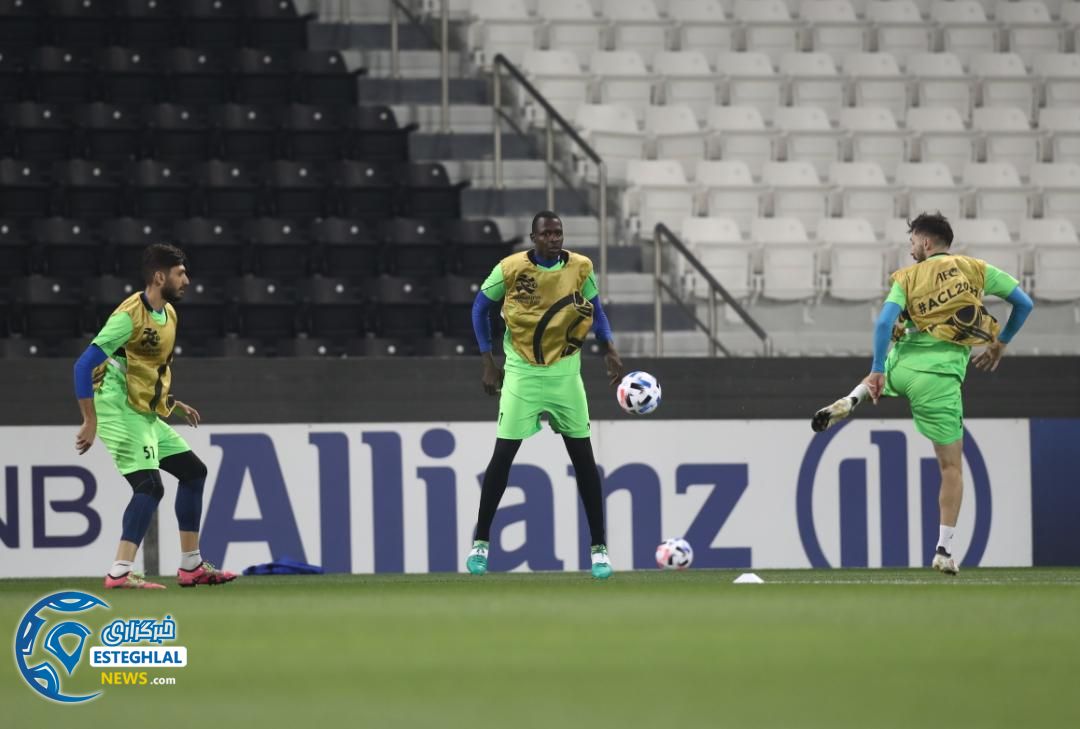 تمرین استقلال در دوحه