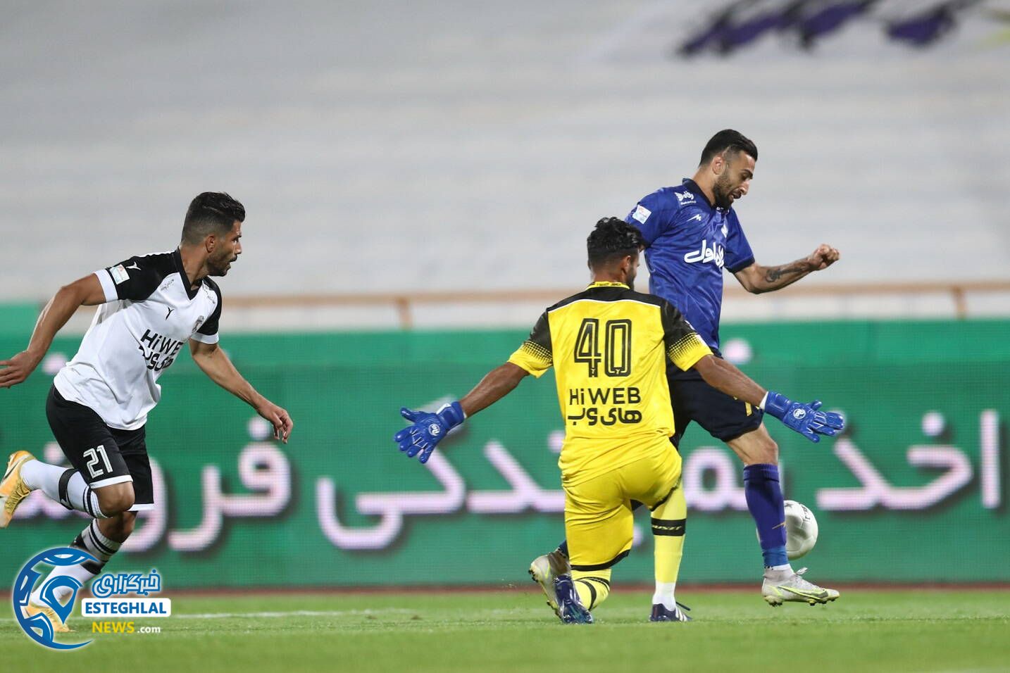 استقلال 1-0 هوادار