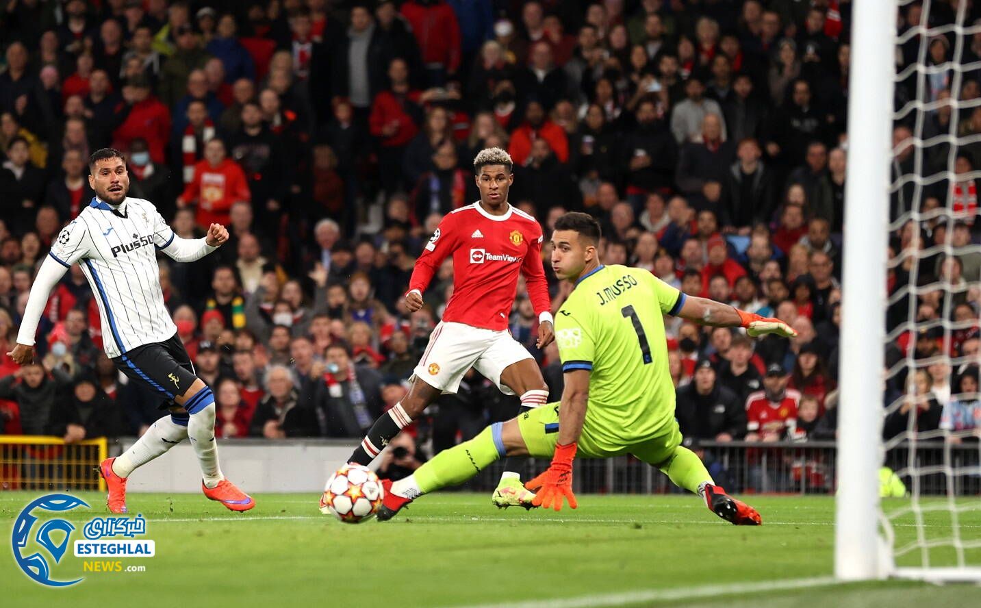 منچستریونایتد 3-2 آتالانتا 