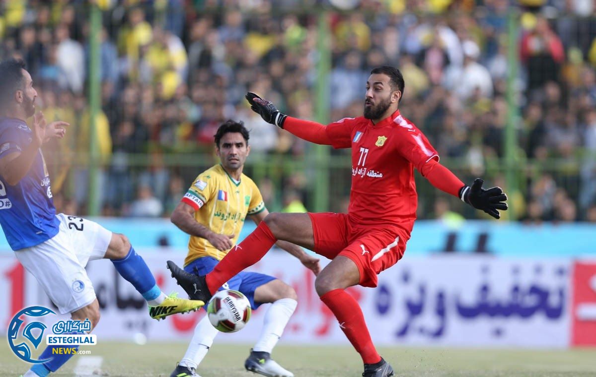 دیدار استقلال و نفت آبادان