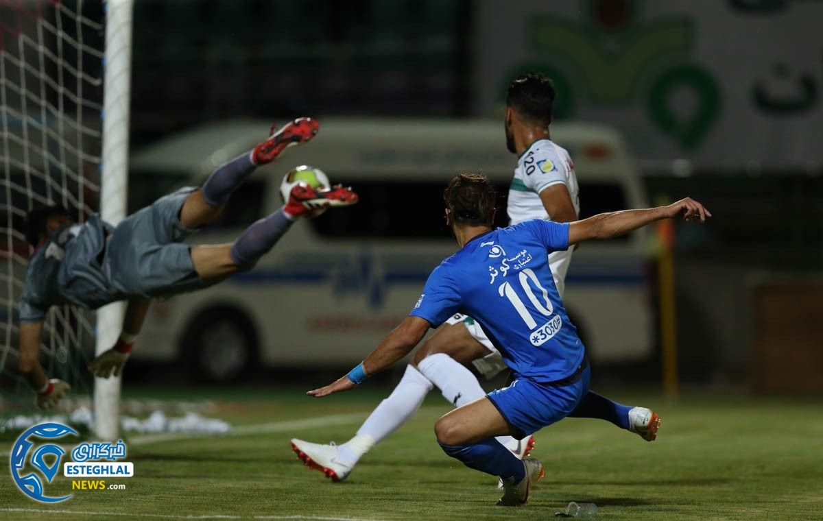 دیدار استقلال و ذوب آهن