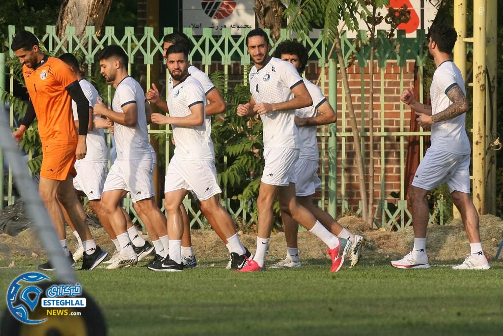 تمرین استقلال