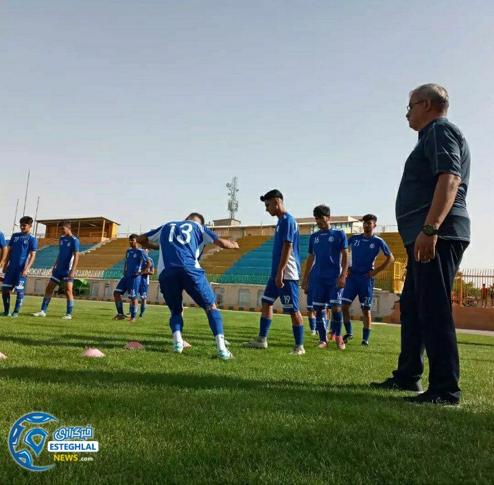 اردوی نوجوانان استقلال