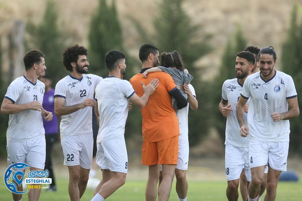 تمرین استقلال