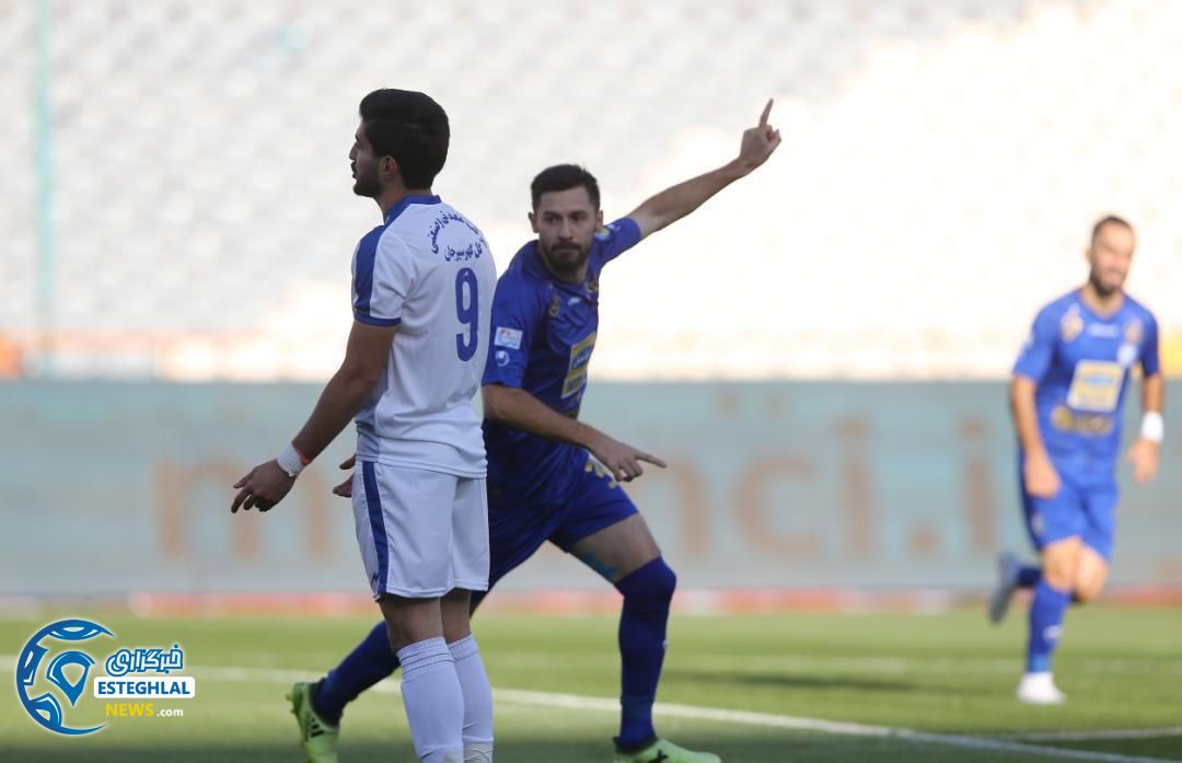 دیدار استقلال و گل گهر