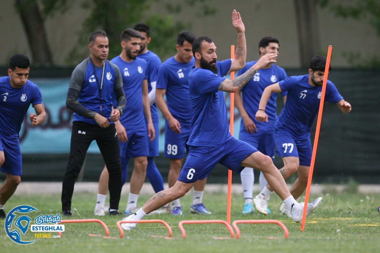 تمرین استقلال