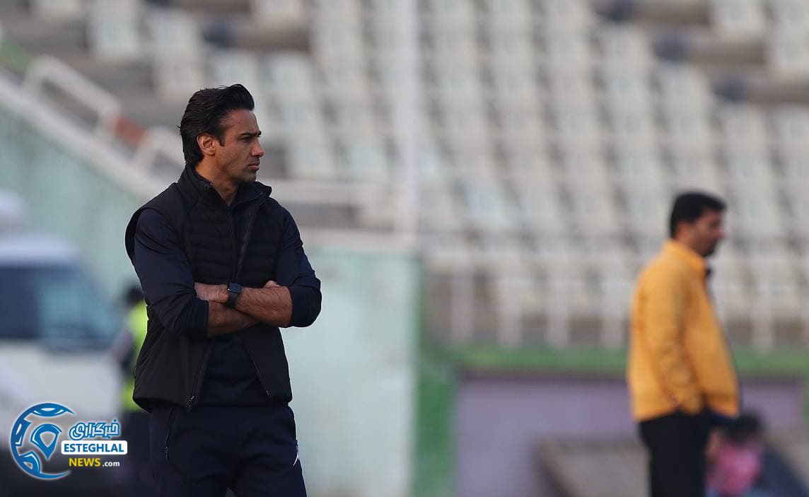 پیکان 0-3 استقلال