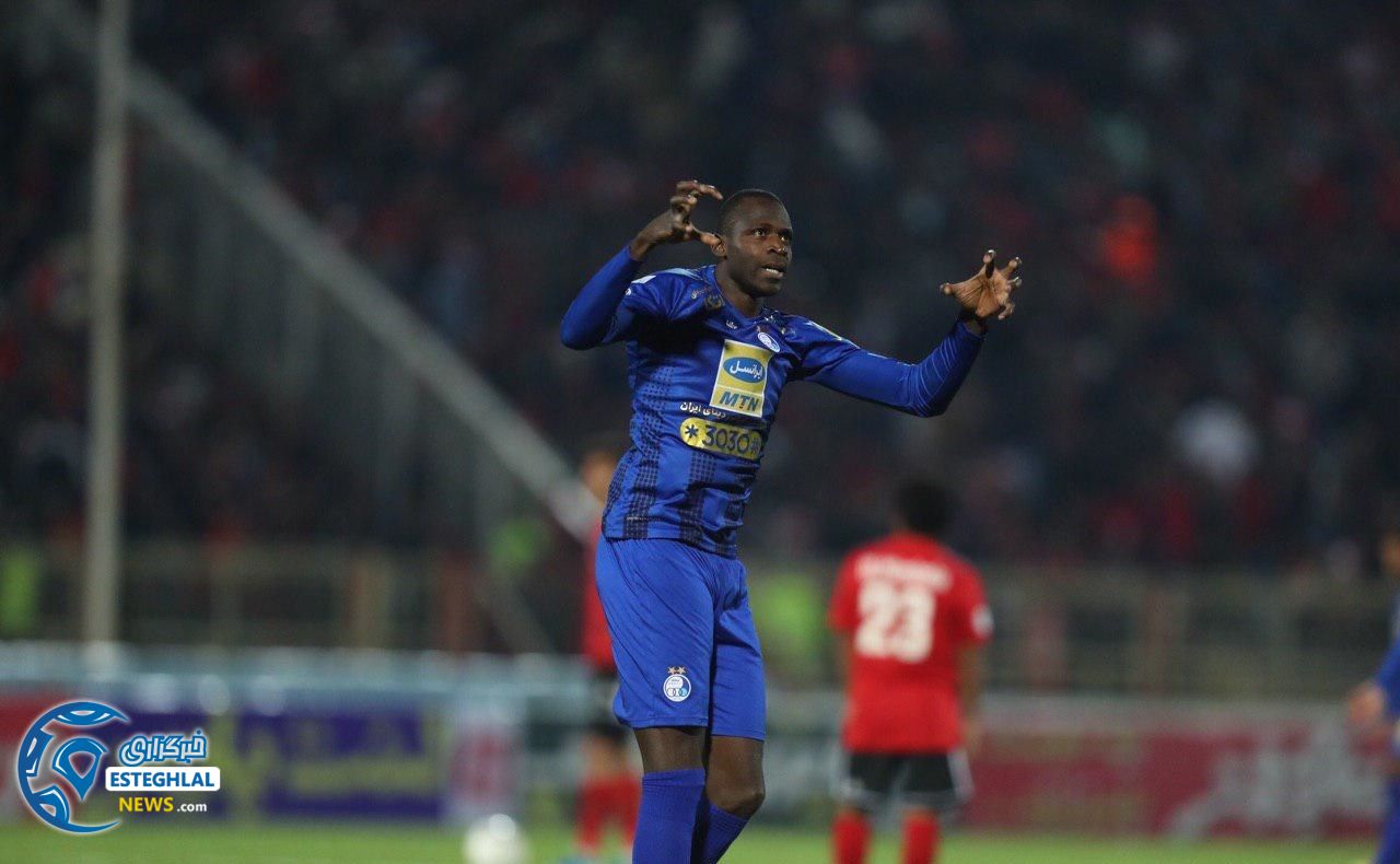 دیدار تراکتور و استقلال