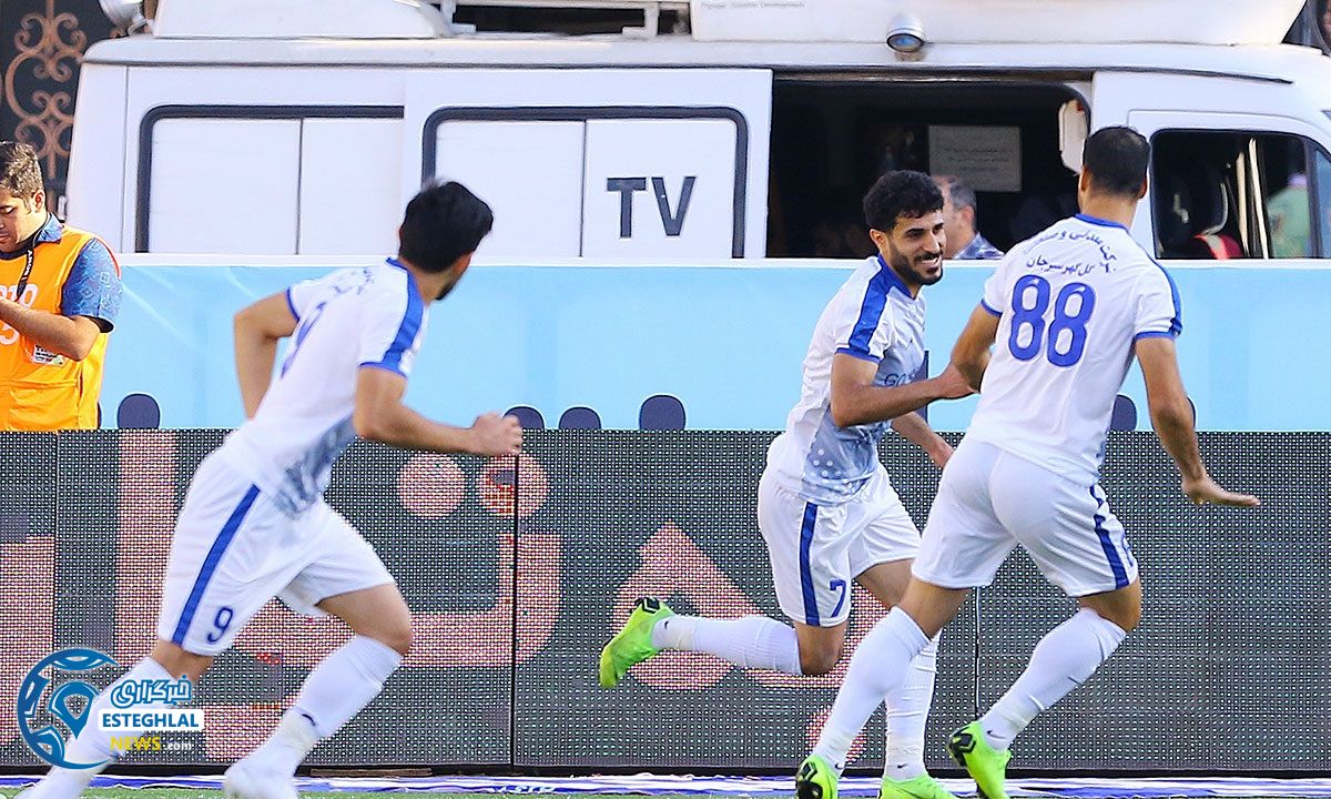 دیدار استقلال و گل گهر