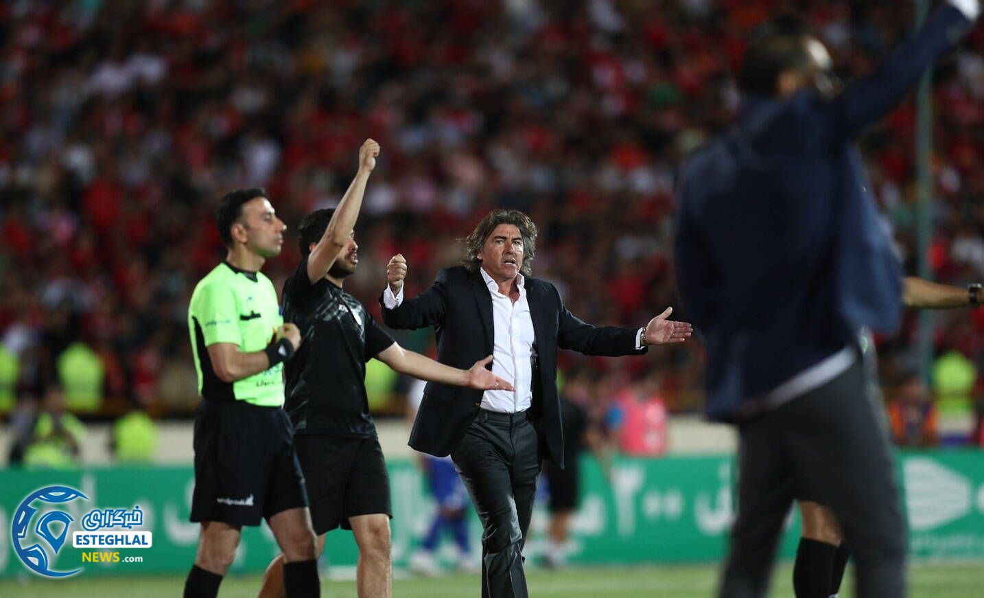 استقلال 1-2 پیروزی