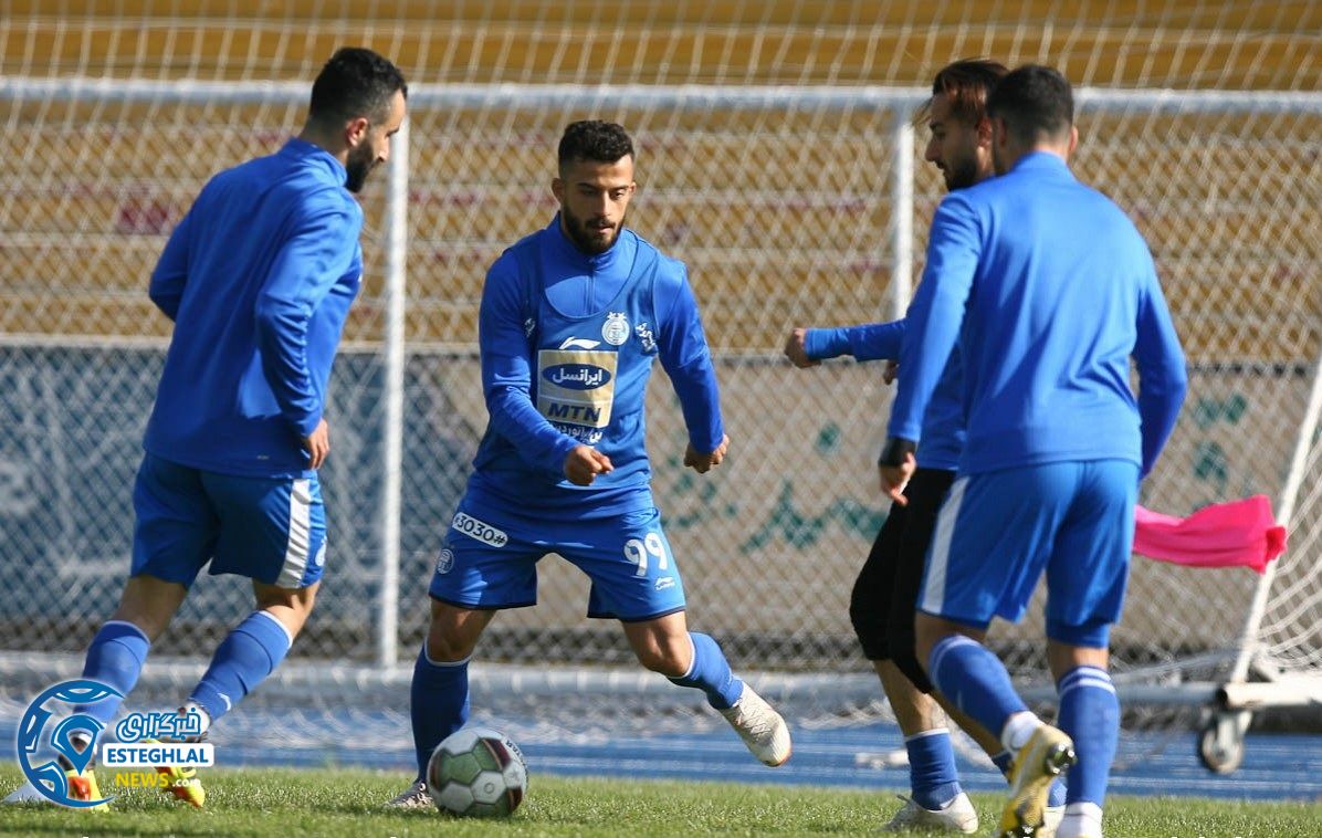 مرین&nbsp;تیم فوتبال استقلال