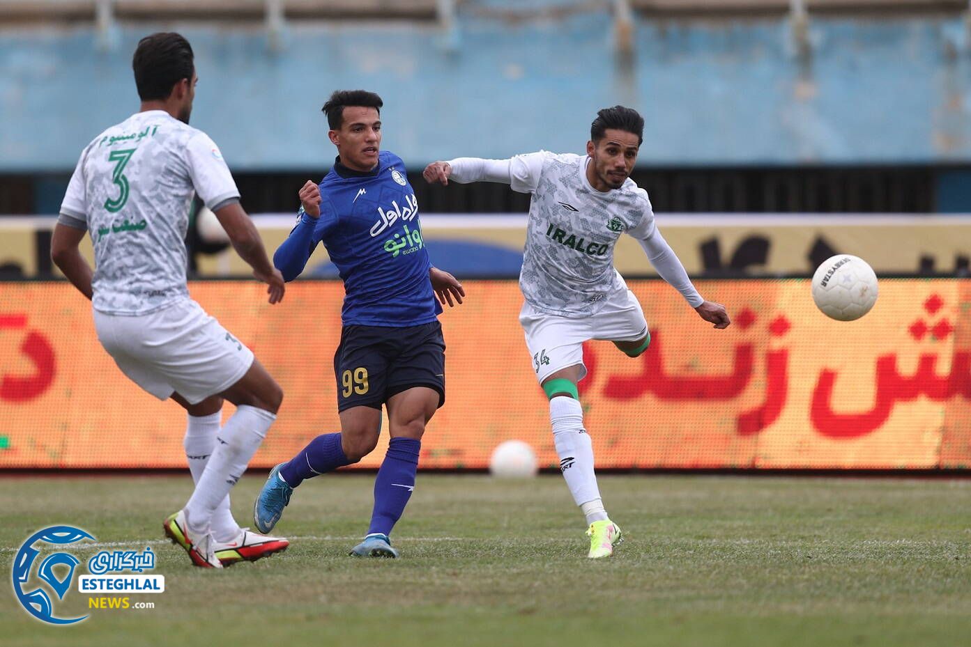 آلومینیوم اراک 1-1 استقلال