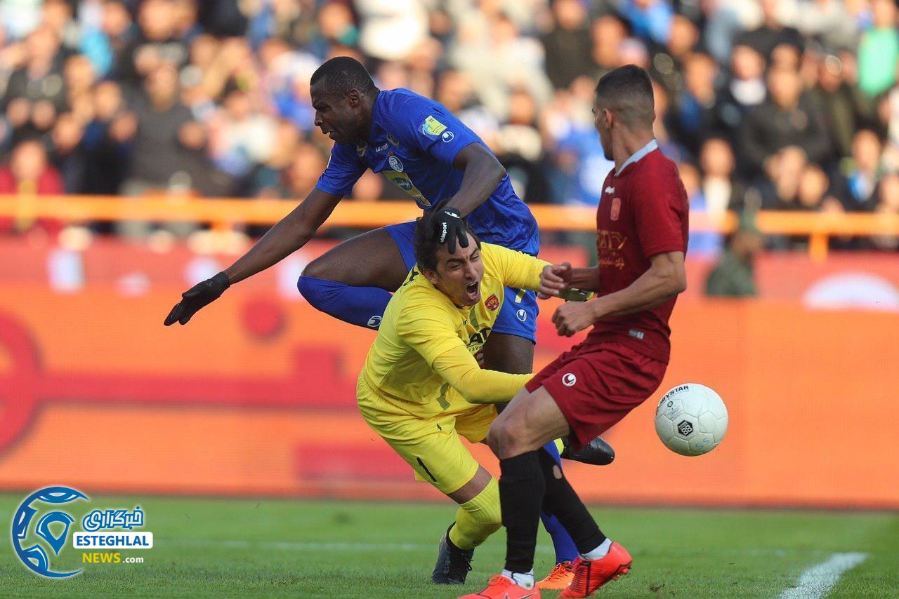 دیدار استقلال و شهر خودرو