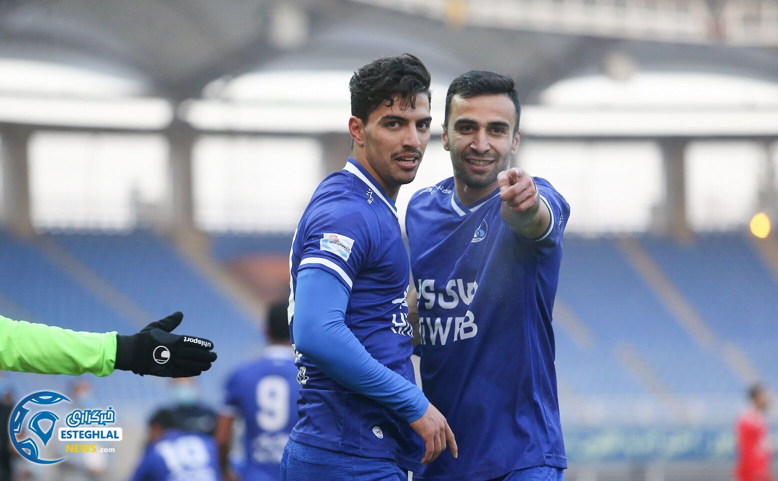 دیدار شهرخودرو و استقلال