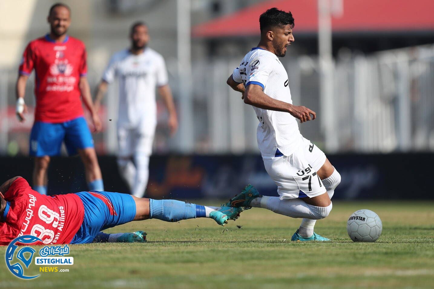 نساجی 1-1 استقلال