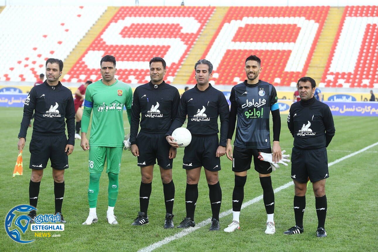   پدیده 0-3 استقلال