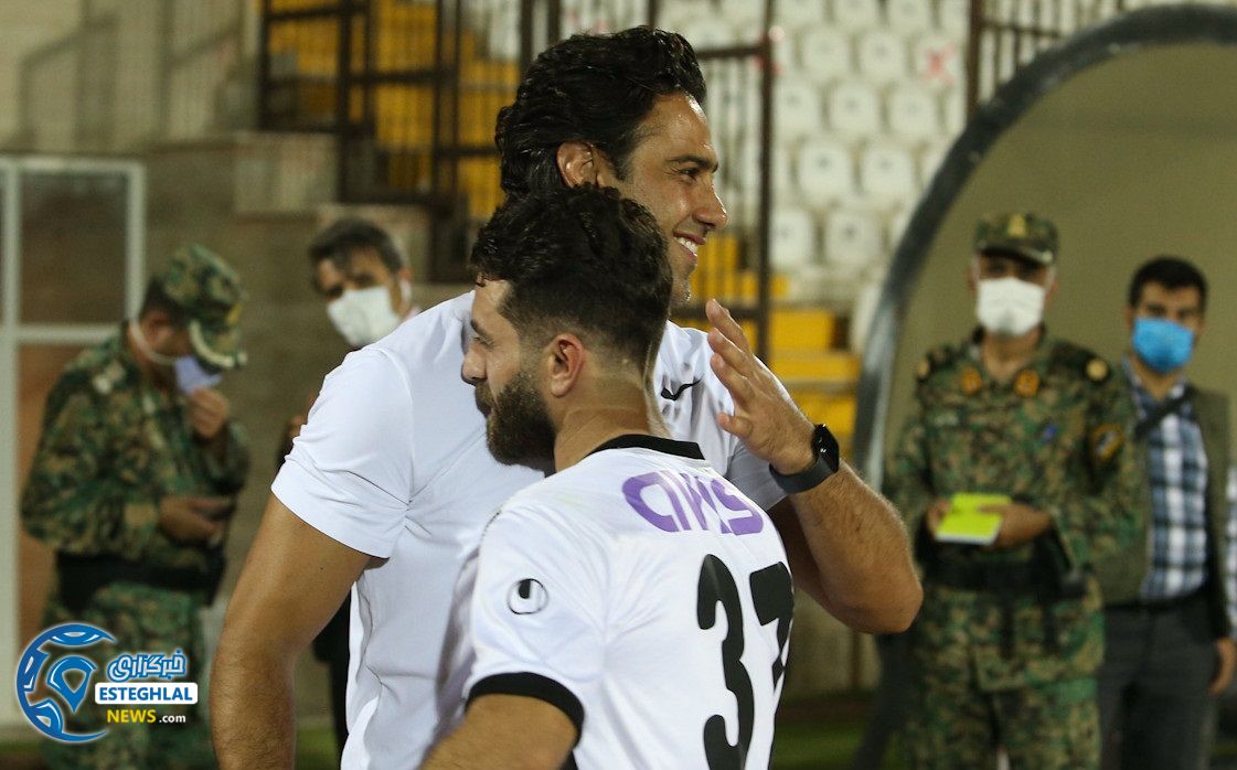 دیدار شاهین و استقلال