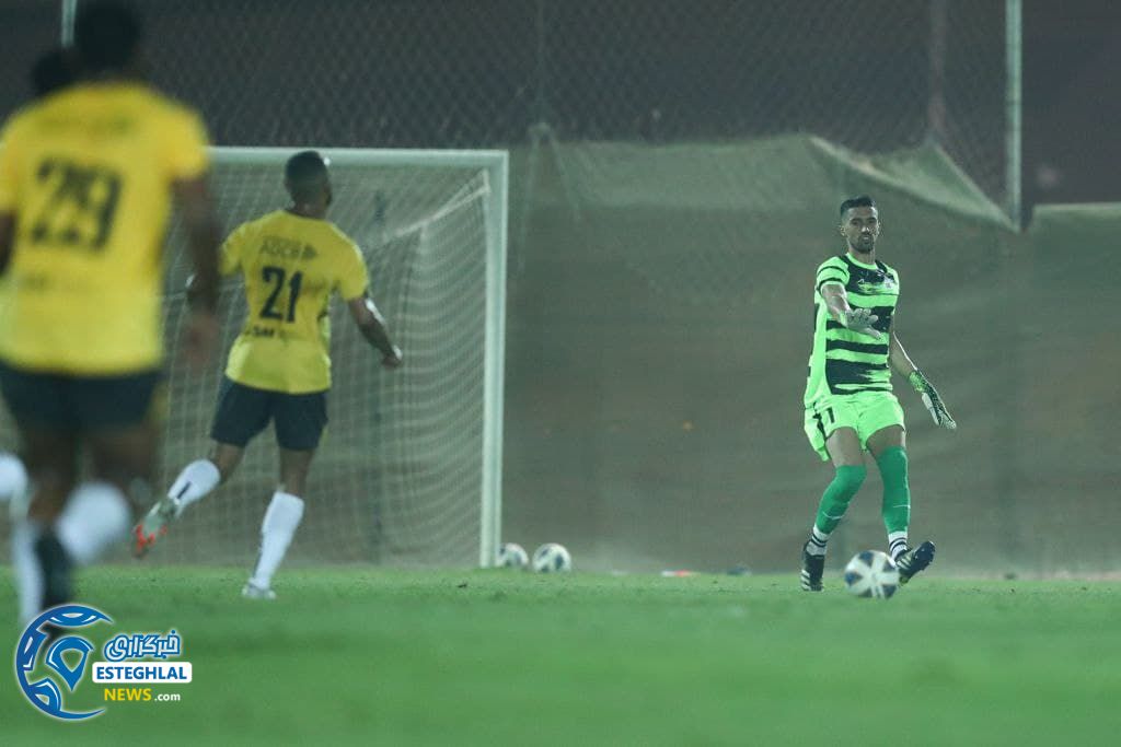 دیدار تدارکاتی استقلال و رجیونال امارات