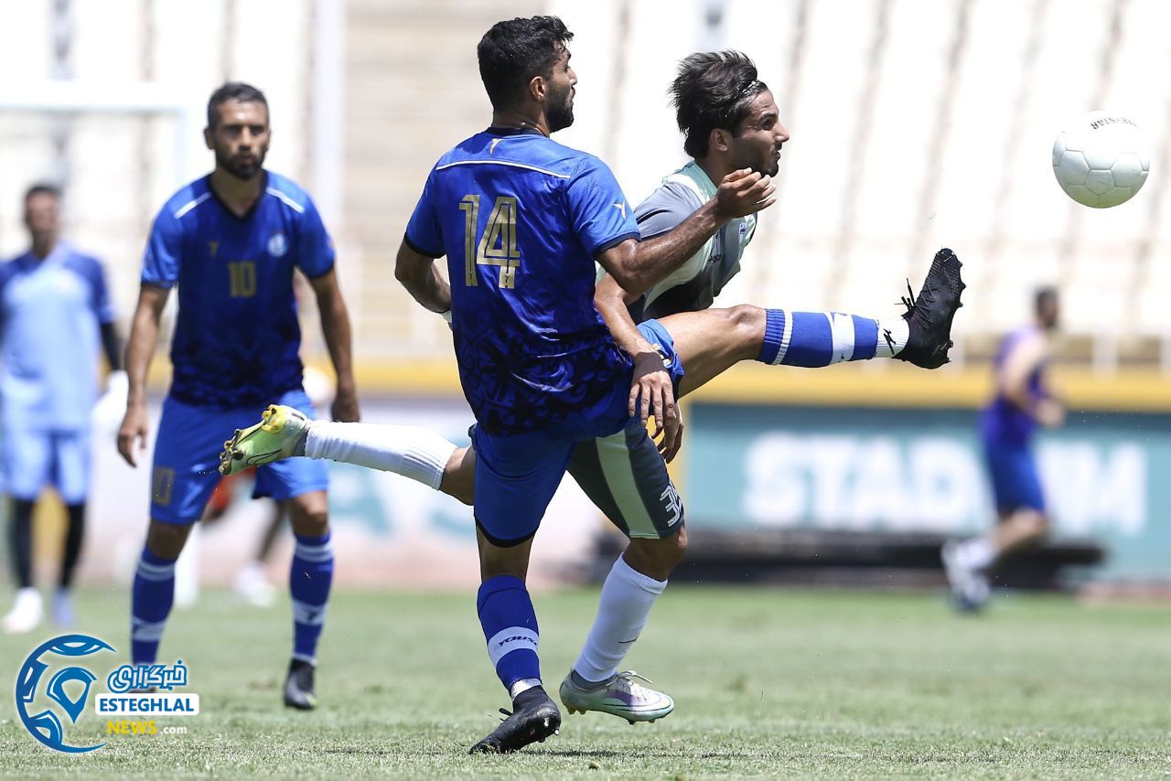 تیم فوتبال استقلال