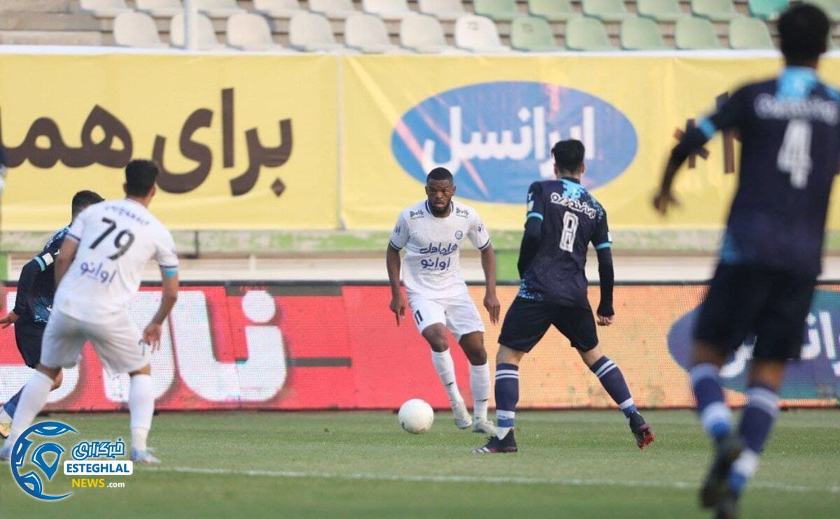 پیکان 0-3 استقلال