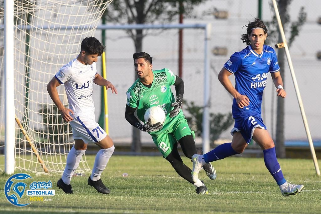 دیدار دوستانه استقلال و پیکان