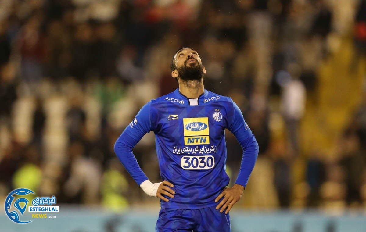 دیدار استقلال و سیاه جامگان