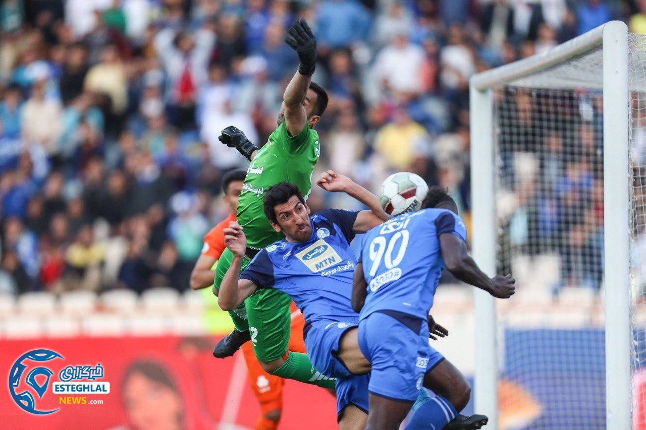 دیدار استقلال و سایپا