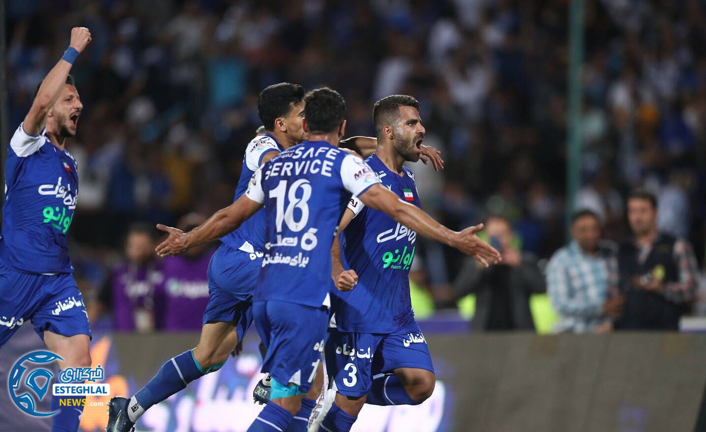 استقلال 1-2 پیروزی