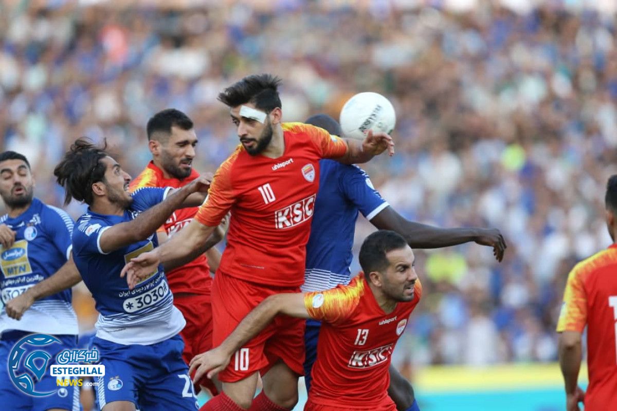 دیدار استقلال و فولاد خوزستان