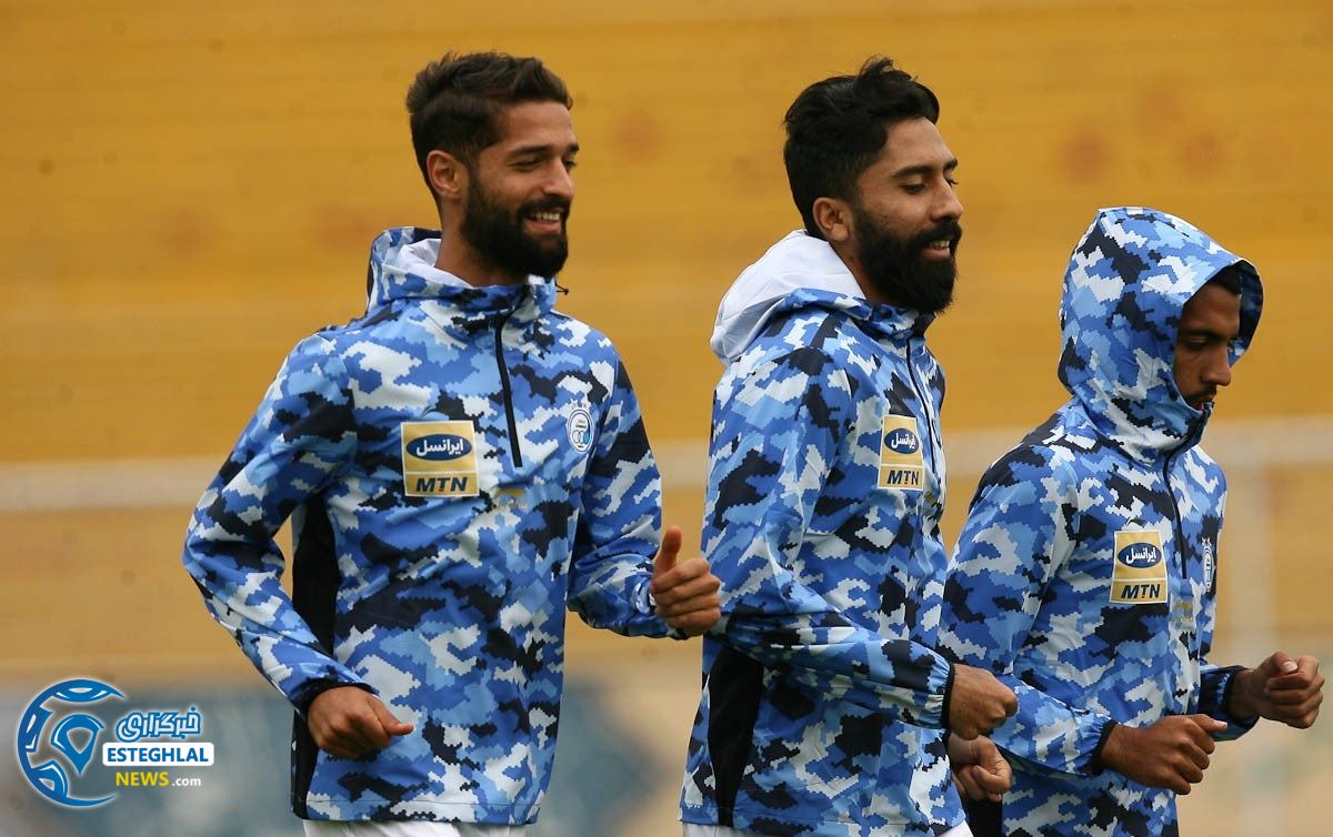 تمرین ارتشی استقلال