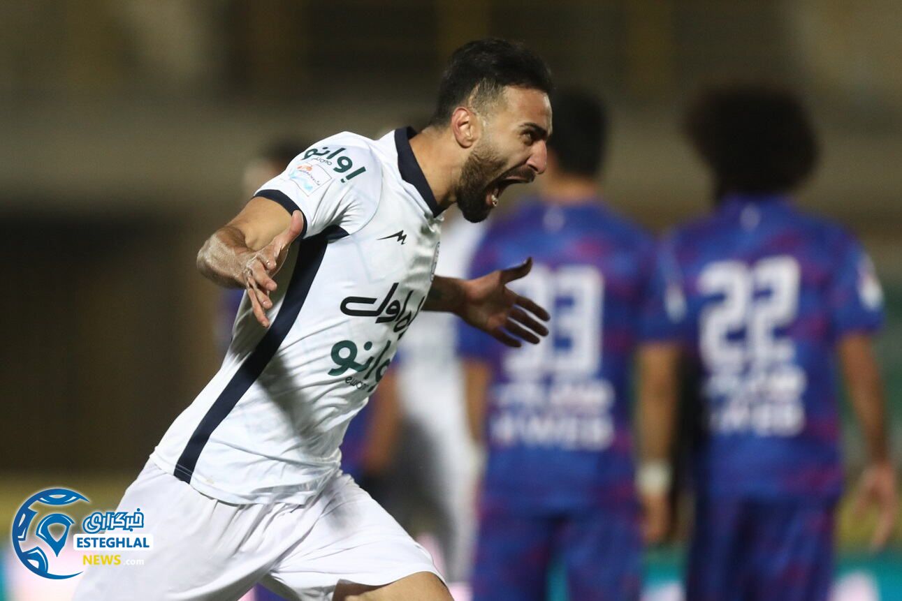 هوادار 1-2 استقلال