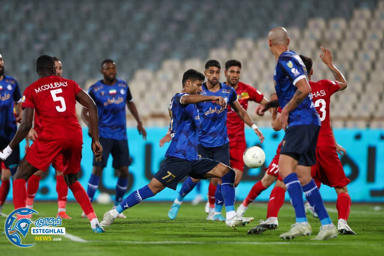 استقلال 1-1 فولاد