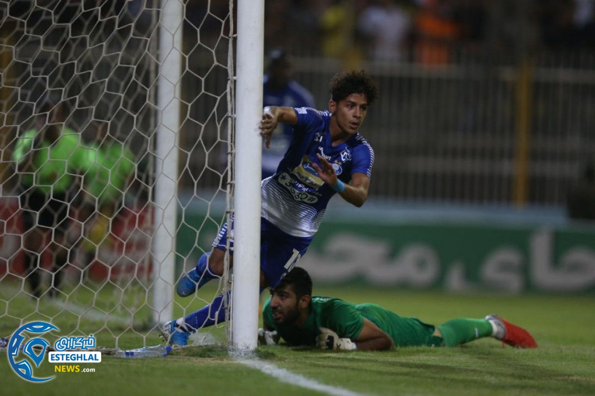 دیدار نفت مسجدسلیمان و استقلال