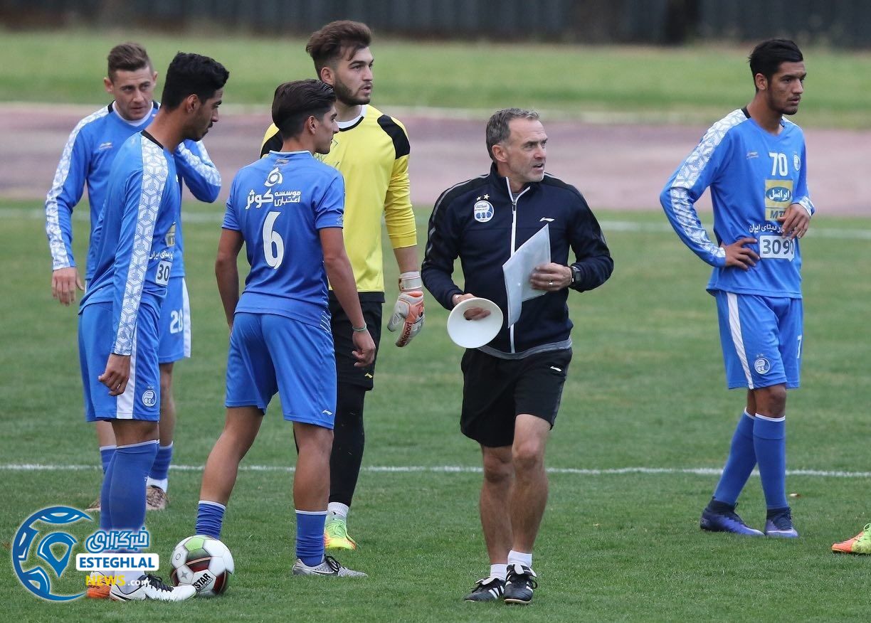 تمرین استقلال