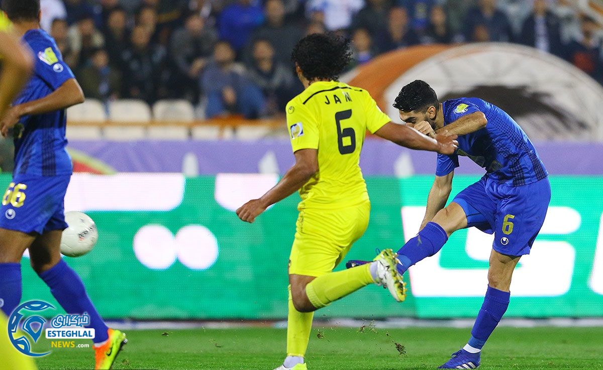 دیدار استقلال و پارس جنوبی جم