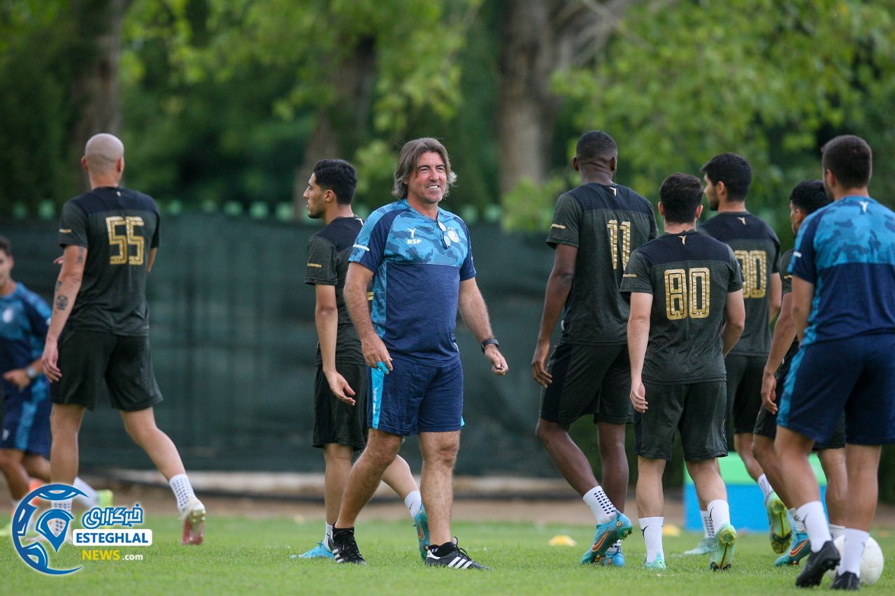 تمرین استقلال