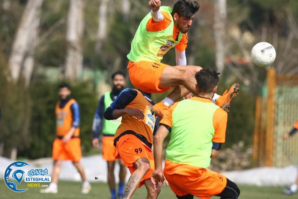 تمرین استقلال