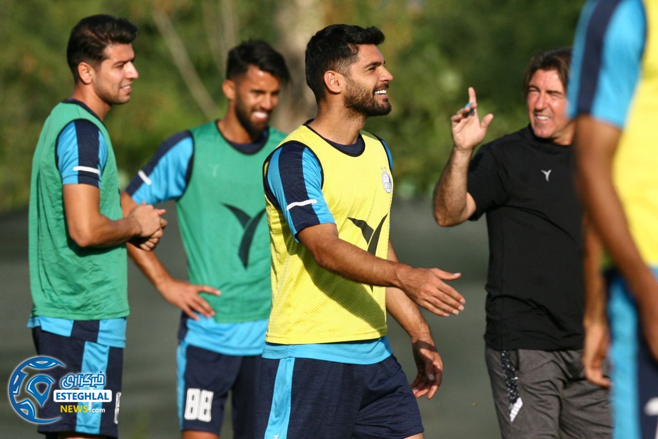 تمرین استقلال