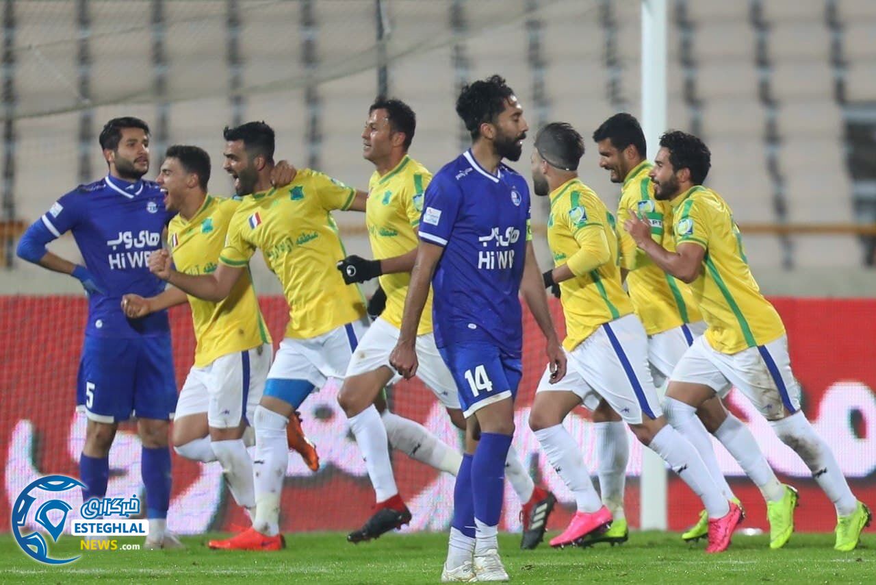 دیدار استقلال و نفت آبادان