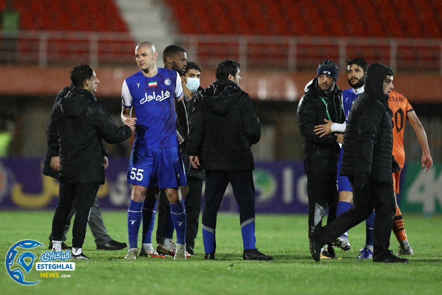 مس کرمان 2-3 استقلال