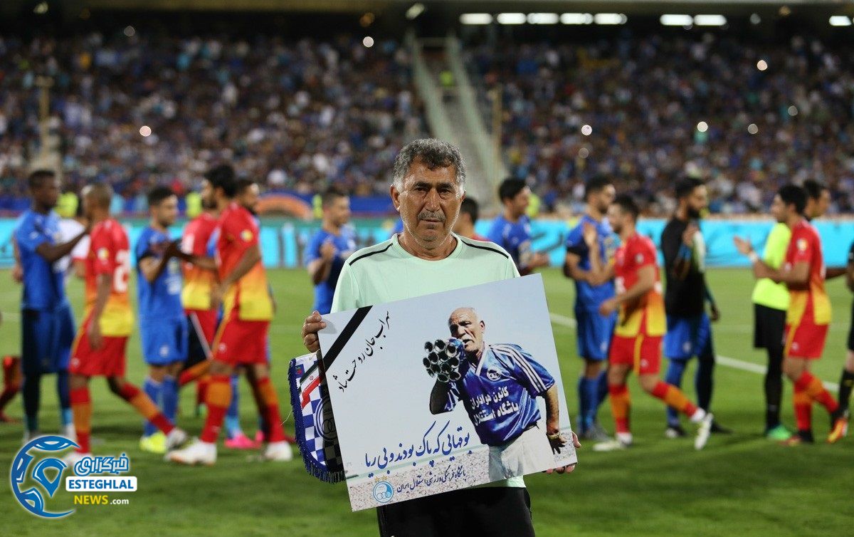 دیدار استقلال و فولاد