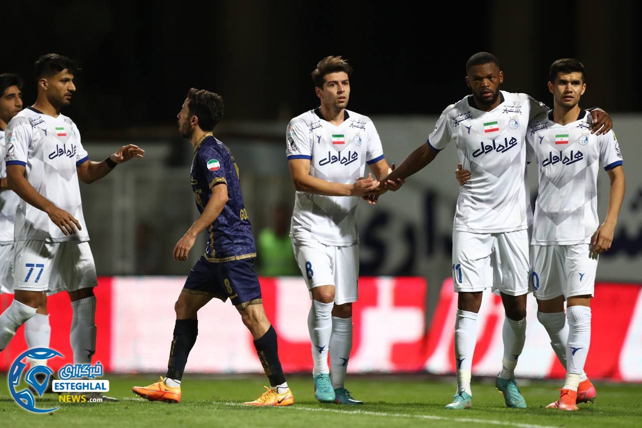 گل گهر 1-2 استقلال