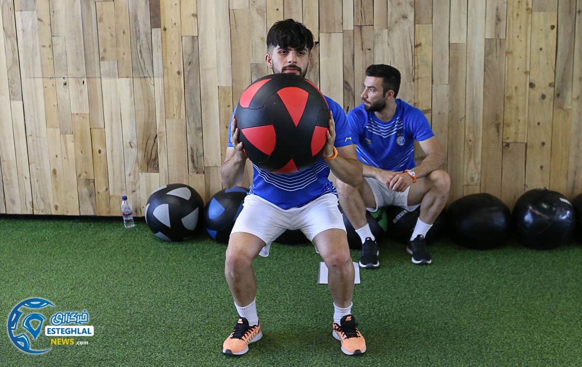 تمرین وزنه استقلال