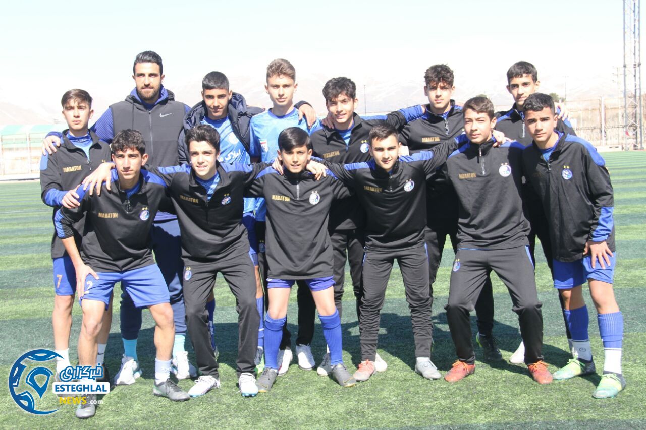 تیم نونهالان استقلال