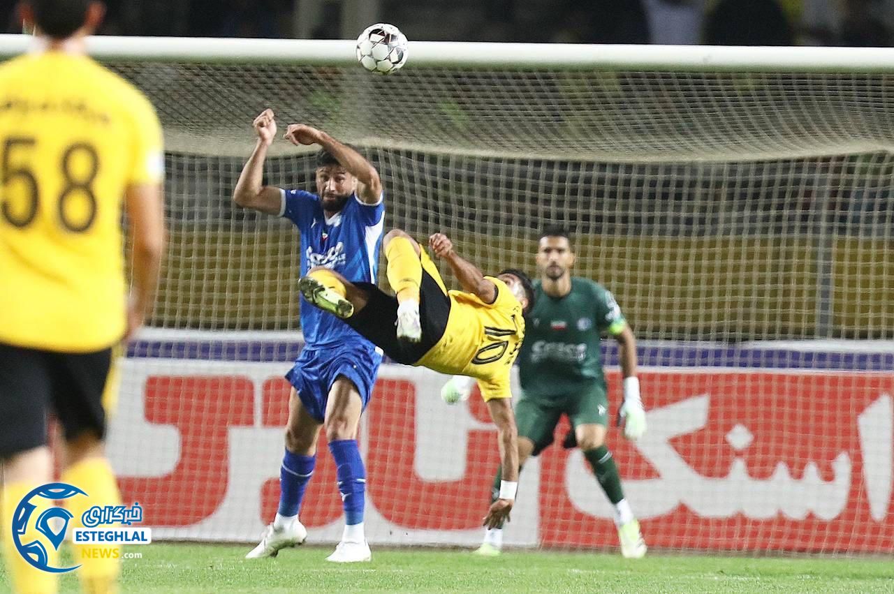 سپاهان 1-0 استقلال