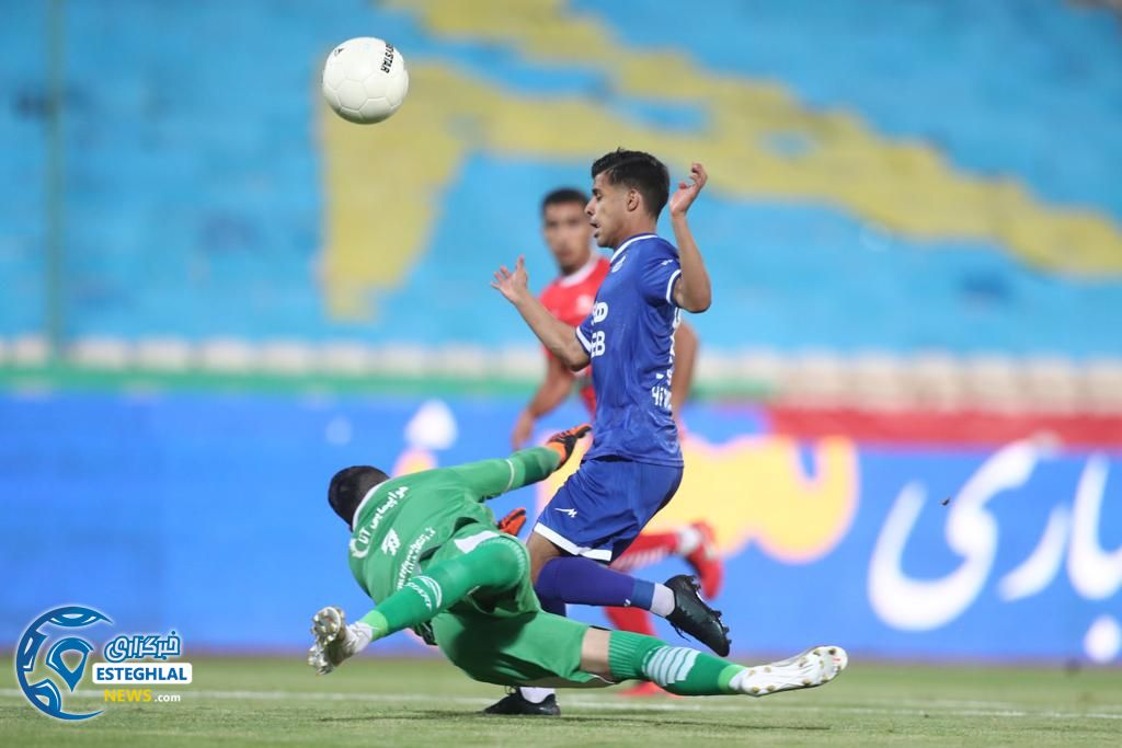 استقلال 2-1 تراکتور تبریز