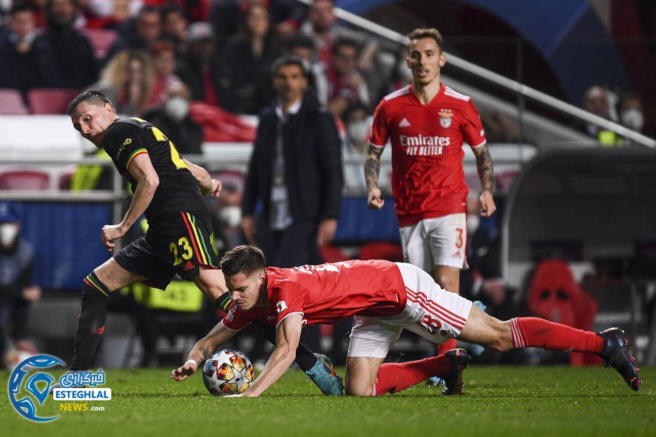 بنفیکا 2-2 آژاکس