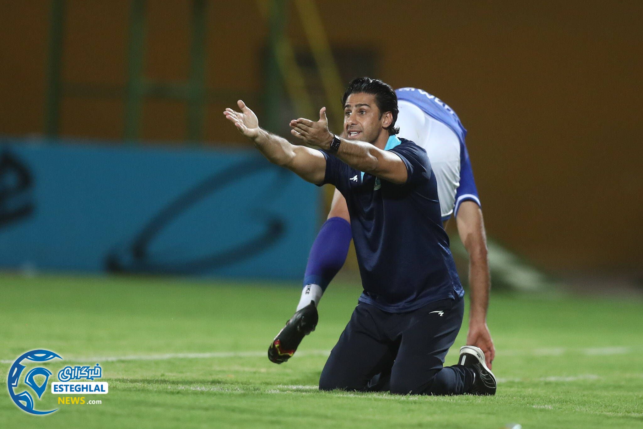 نفت آبادان 0-1 استقلال