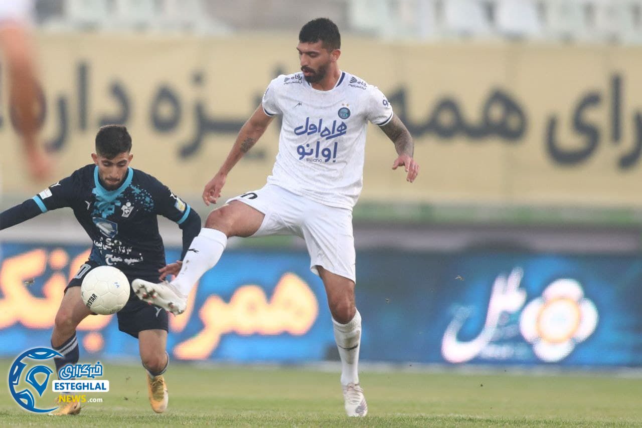 پیکان 0-3 استقلال